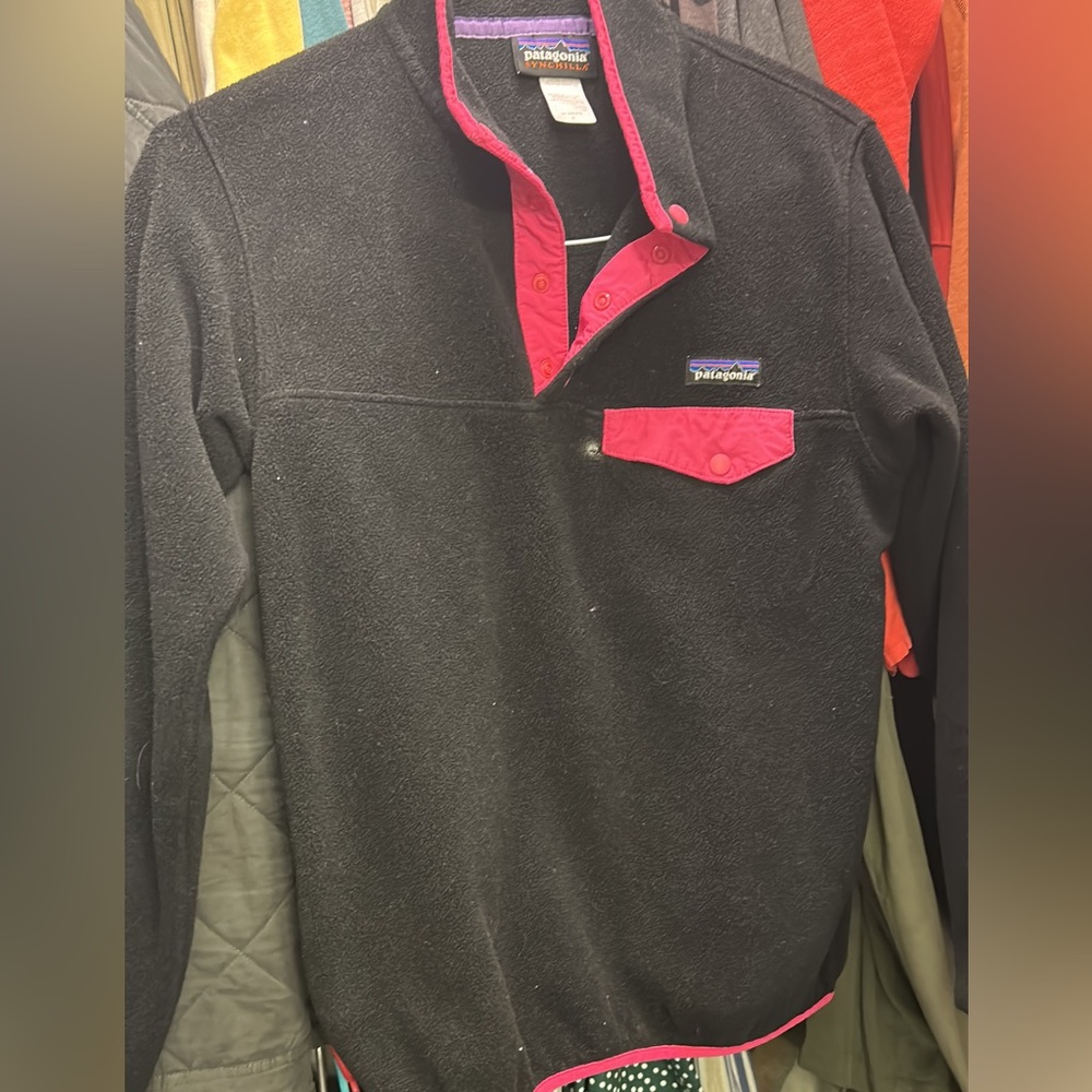 Patagonia pull over